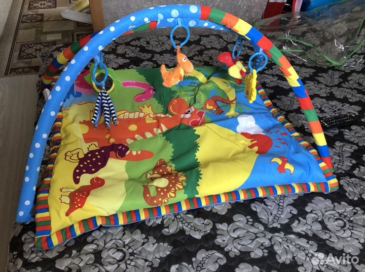 Развивающий коврик