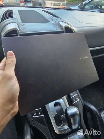 Samsung galaxy book2 pro core i7 (1026 gb)