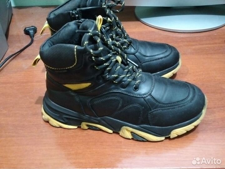 Ботинки демисезонные