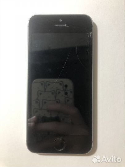 Телефон iPhone 5s