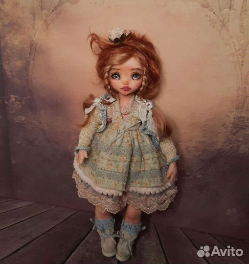 Кукла интерьерная