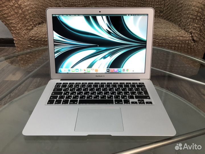 Macbook air 13 2015 8/256