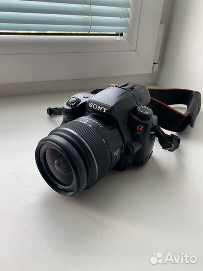 Цифровой фотоаппарат Sony Alpha SLT-A37