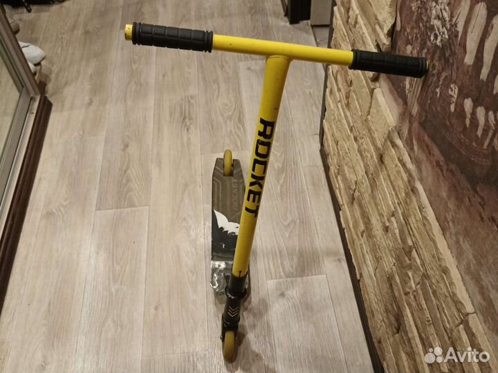 Трюковой самокат