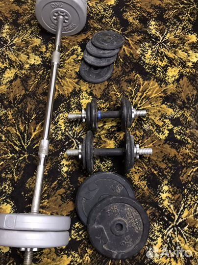 Штанга, 20 кг, гантели по 6 кг и 4 блина по 2 кг