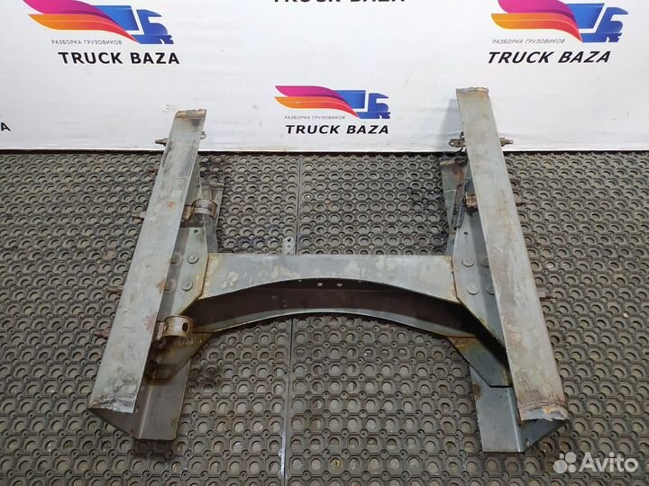 Траверса рамы поперечная