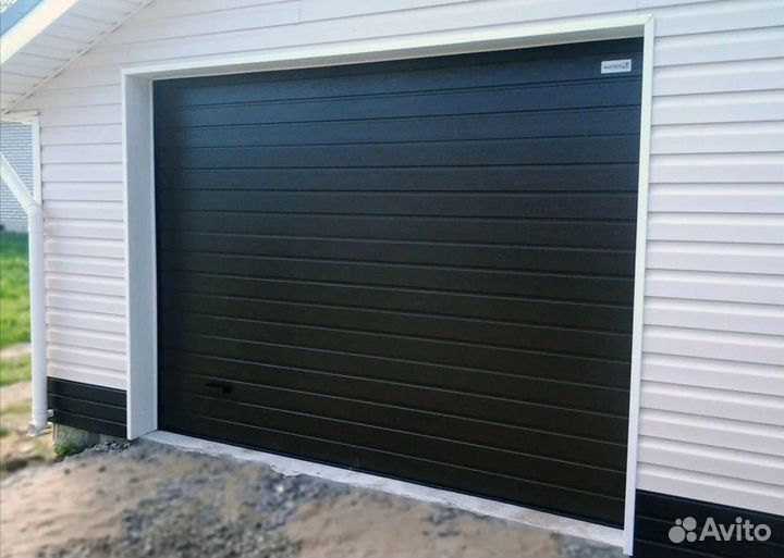 Секционные ворота бу