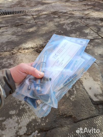 Форсунка дизельная Пежо 408