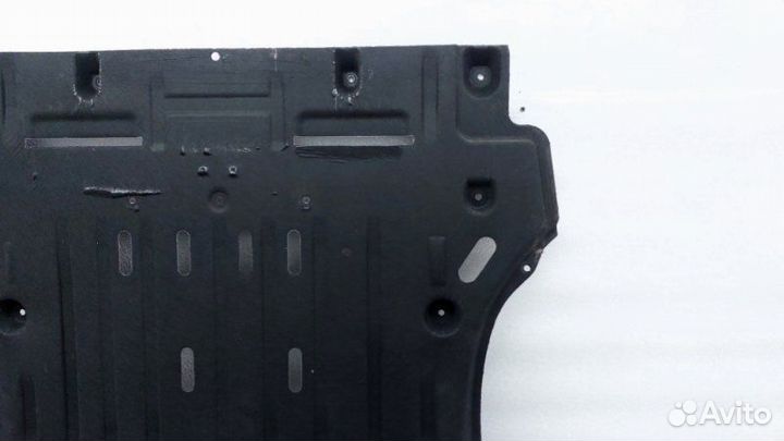 Б/У Защита антигравийная Состояние хорошее