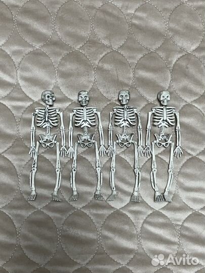 Фигурки скелеты