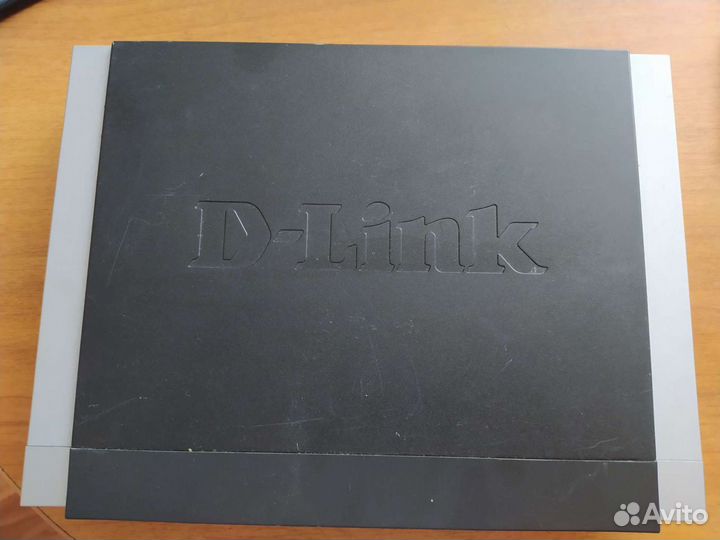 Маршрутизатор D-link DFL-800