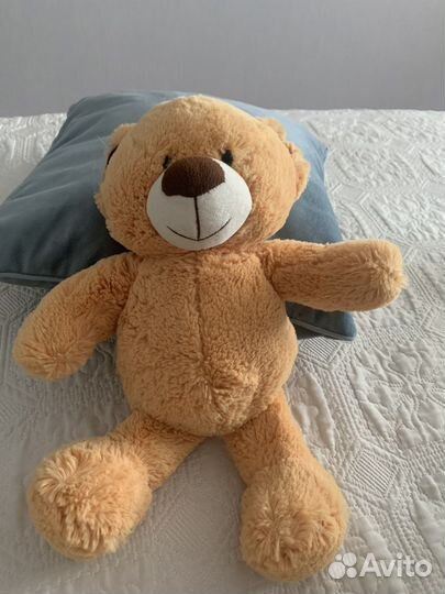 Плюшевый медведь