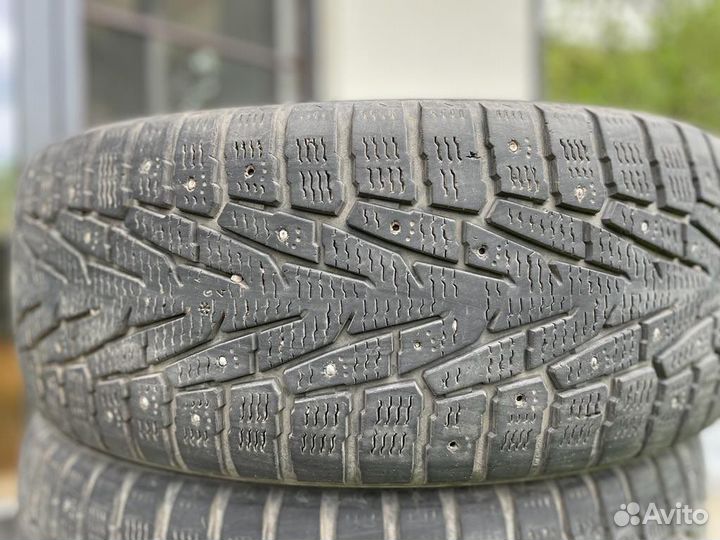 Nokian Tyres Hakkapeliitta 7 235/60 R18 23