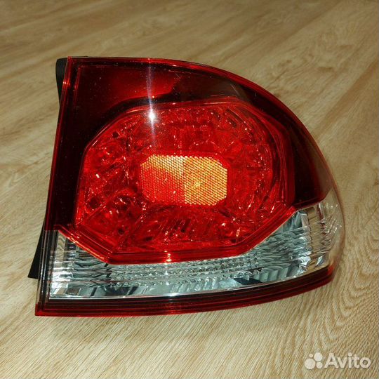 Фонарь задний правый Honda Civic 8 4D 2009-2011