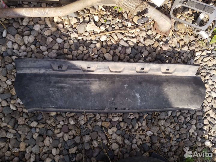 8200128740 Обшивка багажника Renault Megane 2