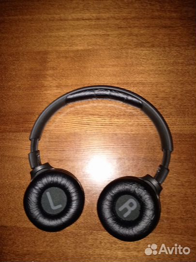 Беспроводные наушники jbl tune 500bt