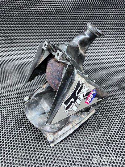 Корпус фильтра Honda CRF 450R 2005-2008