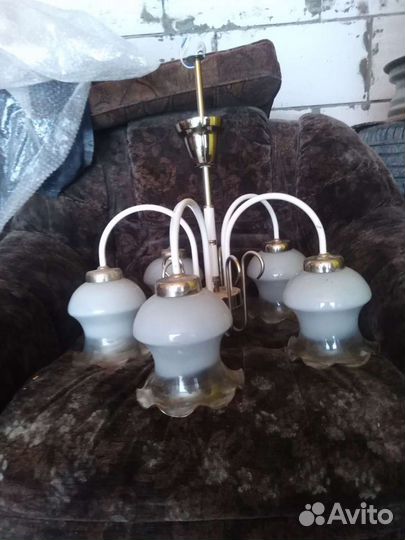 Люстра потолочная бу