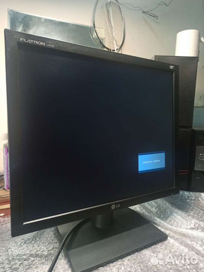 Монитор LG 1919s