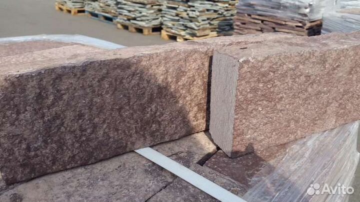 Бордюр с колотой гранью