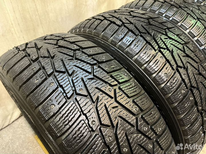 Nokian Tyres Nordman 7 SUV 215/60 R17 100T