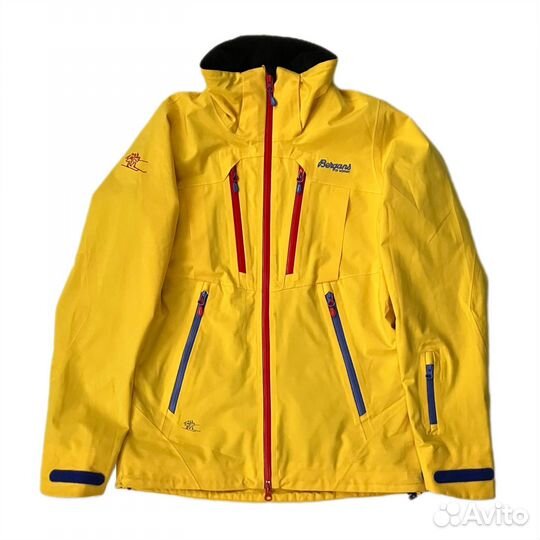 Сноубордическая куртка женская Bergans Of Norway