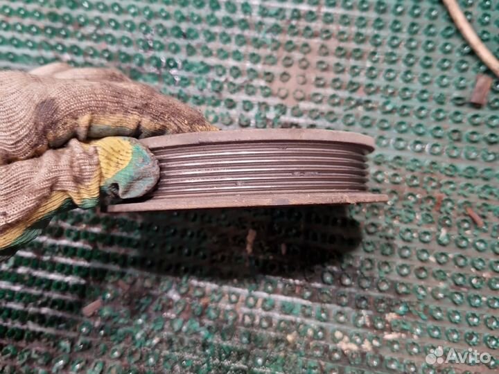 Шкив коленвала Opel Vectra B 1.8