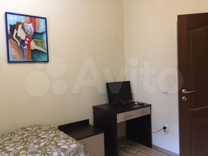 1-к. квартира, 50 м², 2/4 эт.