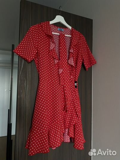 Платье в горошек