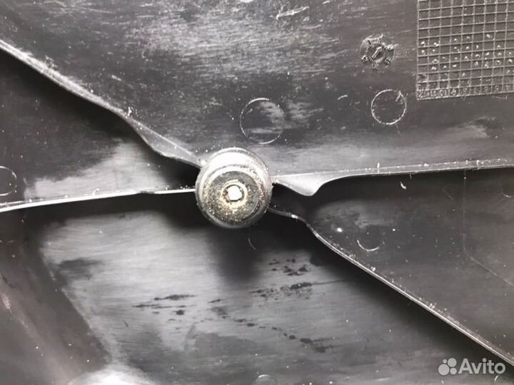 Крышка двигателя Bmw X5 E70