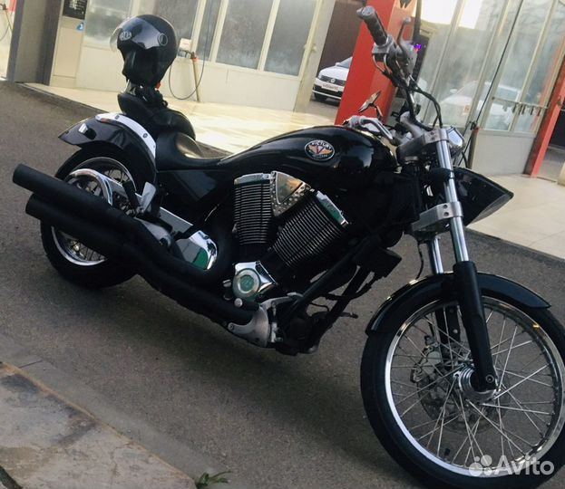 Мотоцикл Victory Vegas