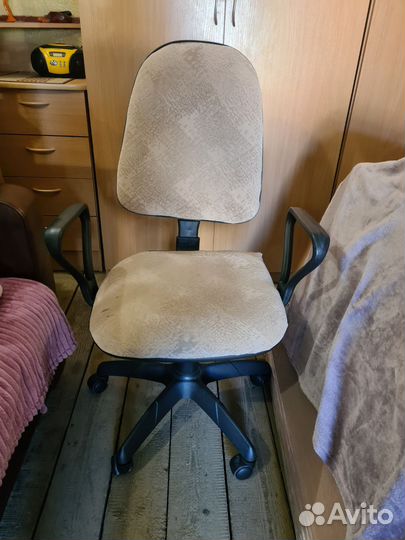 Компьютерное кресло бу