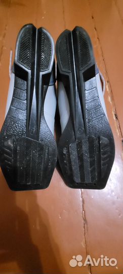 Лыжные ботинки nordik