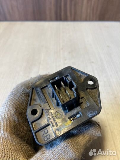 Резистор отопителя Hyundai Solaris