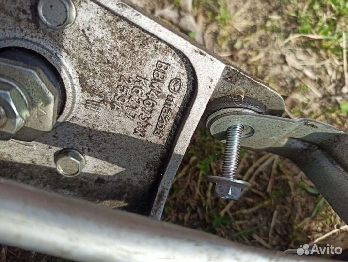 Трапеция стеклоочистителей с мотором мазда 3 бл