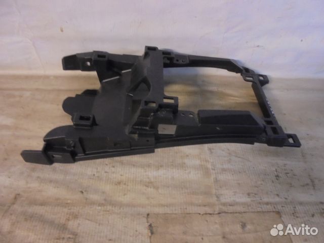 Консоль центральная Mitsubishi Outlander II (2006