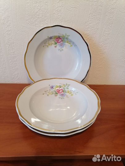 Тарелки суповые, для второго, закусок, времен СССР