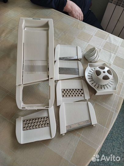 Терка для овощей Tescoma