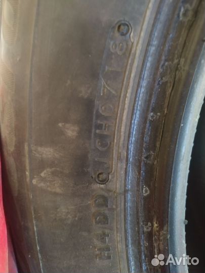 Bridgestone Blizzak Spike-02 235/60 R17 106T