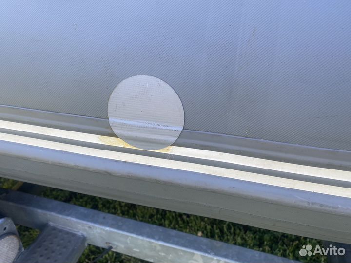 Лодка с прицепом