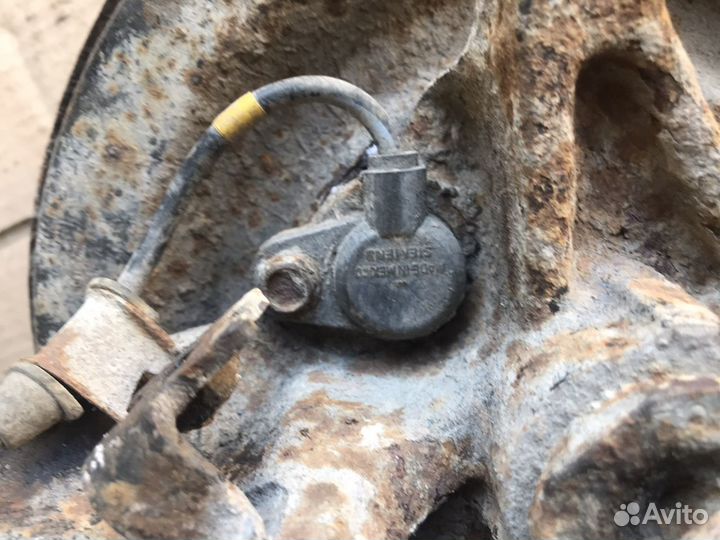 Ступица задняя правая Хонда Аккорд 6(1110)