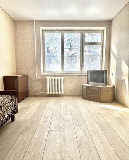 Комната 13 м² в 1-к., 2/5 эт.