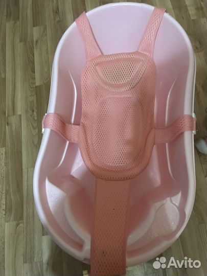 Ванночка для купания новорожденного