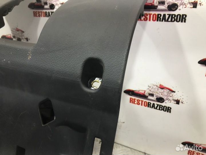 Накладка на торпедо Audi A6 C6 2.0 2008