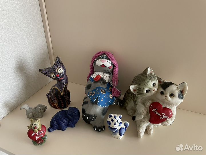Статуэтки кошек