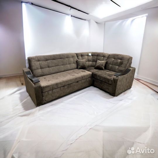 Диван угловой Новый