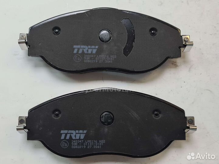 Колодки тормозные VW passat B8 / Tiguan