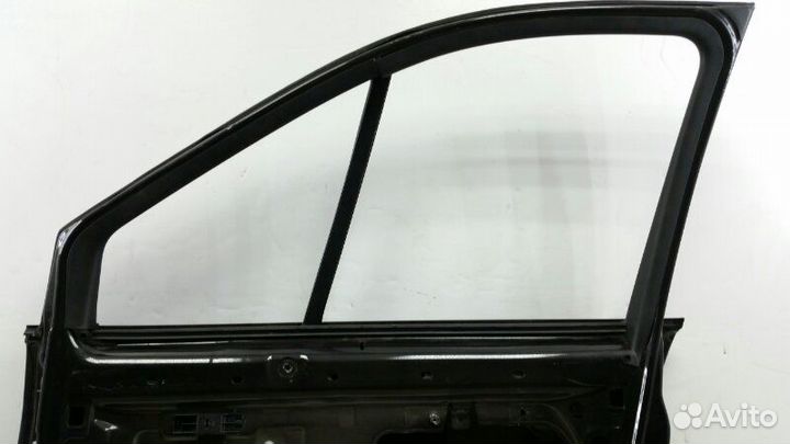 Дверь передняя правая Renault Scenic JM1E K9K732