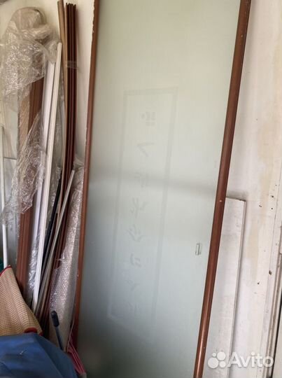 Двери распашные шпон и дверь - купе в ванную