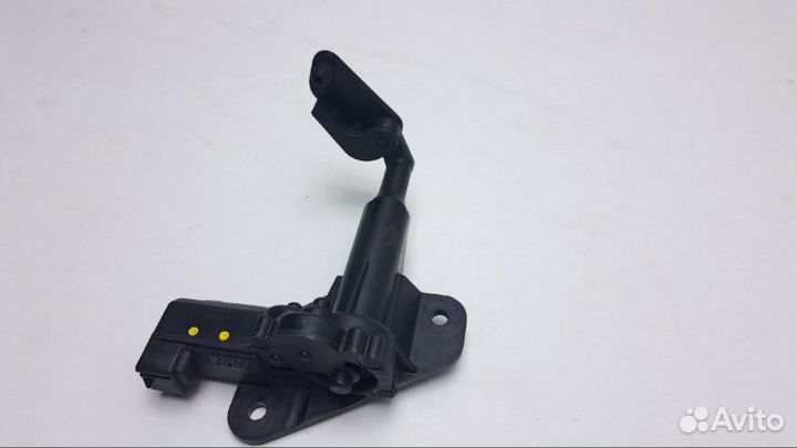 Мотор стеклоподъемника задний правый Dodge Caravan